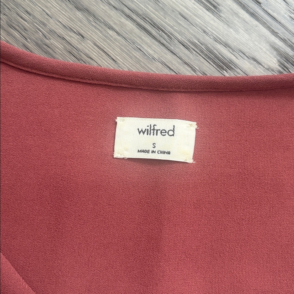 Wilfred | Aritzia Marvelle Ruffled Long Sleeve Dress in Burgundy Size Small - Picture 5 of 14